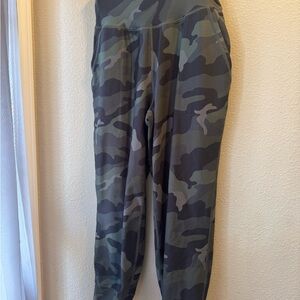 Old Navy Camo Womens Leggings - Camo